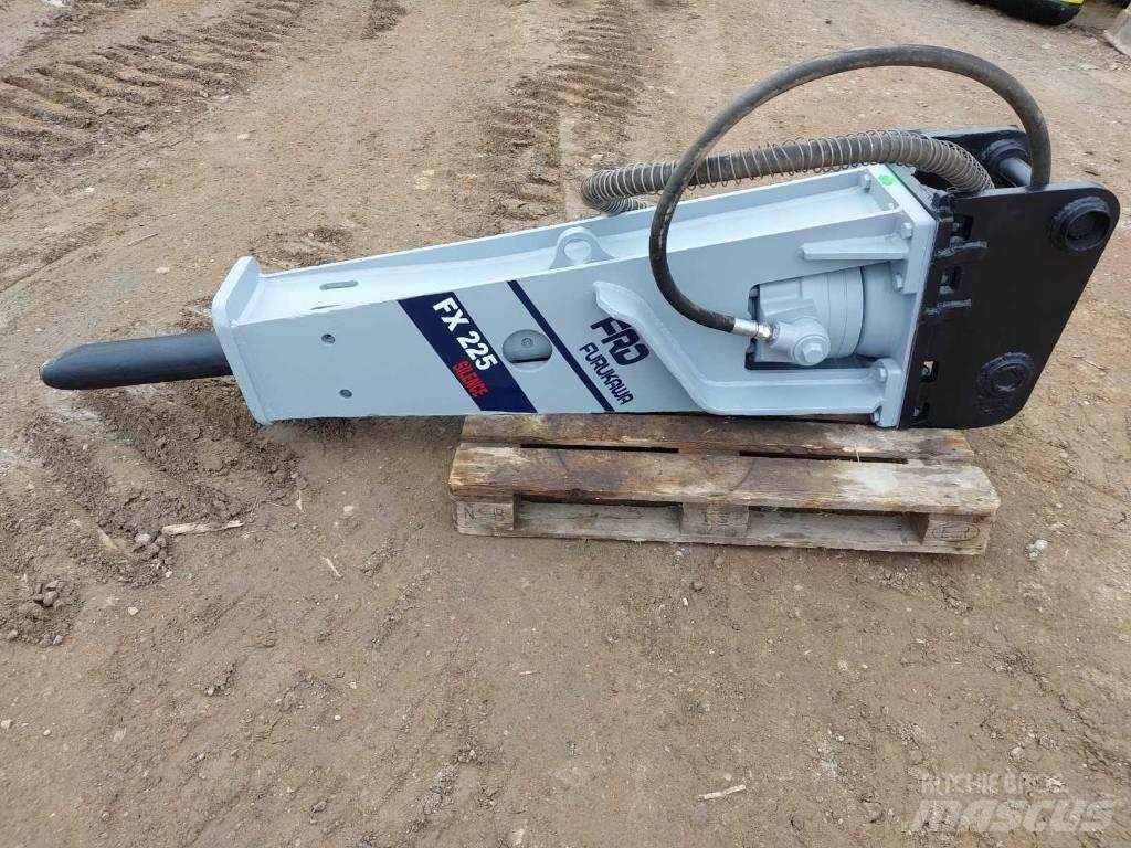 Furukawa FX 225 Búracie kladivá / Zbíjačky