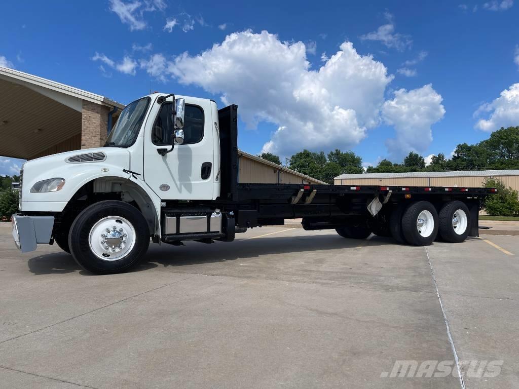 Freightliner M 106 Plošinové nákladné automobily/nákladné automobily so sklápacími bočnicami