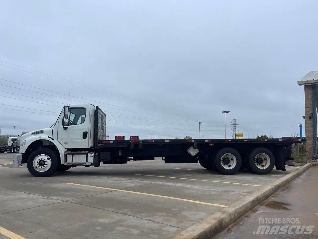 Freightliner M 106 Plošinové nákladné automobily/nákladné automobily so sklápacími bočnicami