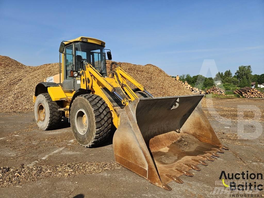 JCB 426 HT Kolesové nakladače