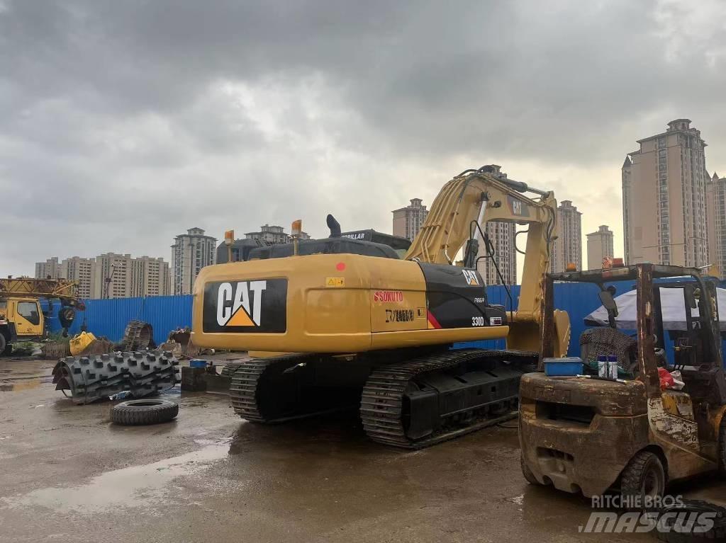 CAT 330 D Pásové rýpadlá