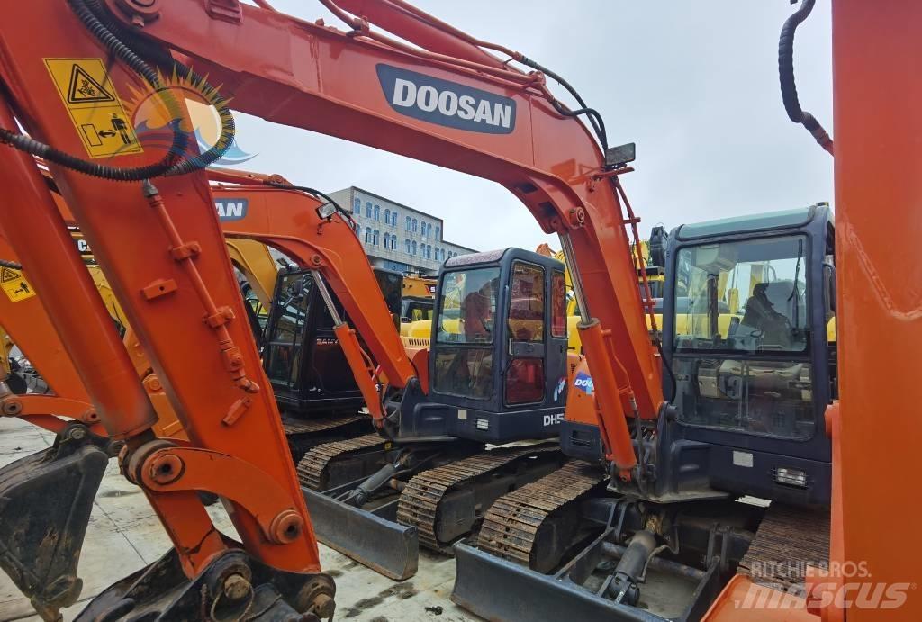Doosan DH55 Pásové rýpadlá