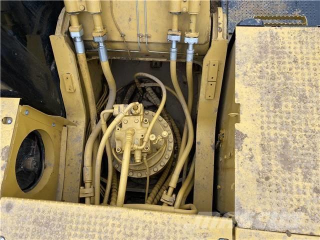 CAT 336D2 Pásové rýpadlá