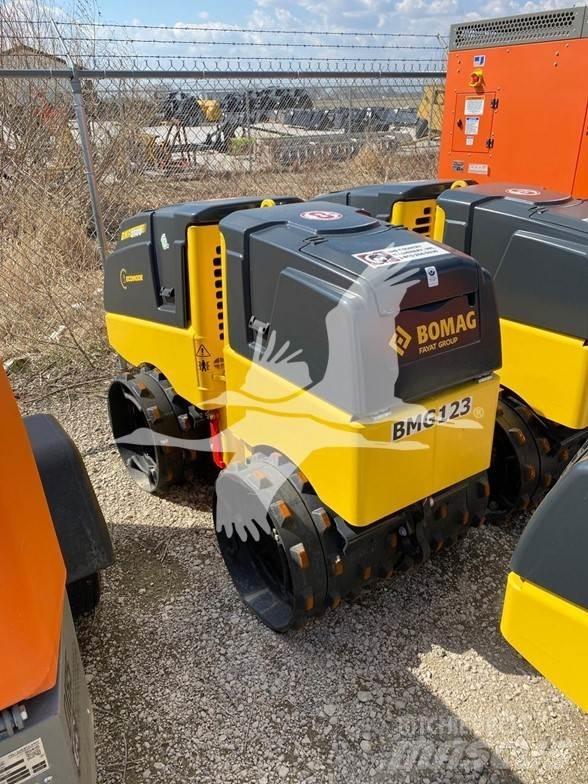 Bomag BMP8500 Vlečné vibračné valce