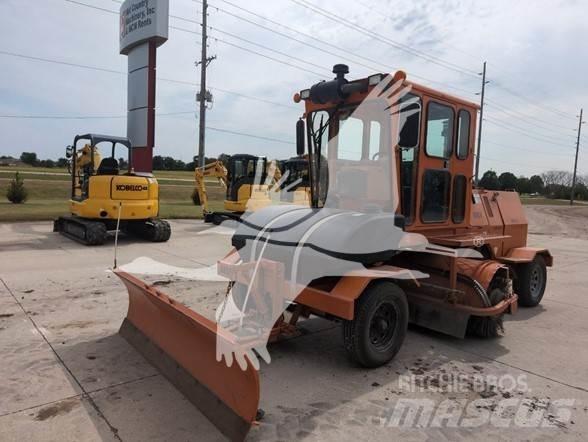 Broce RCT350 Zametacie stroje