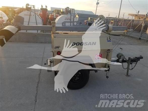 Doosan LS Osvetľovacie stožiare