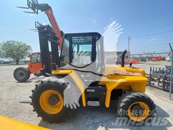 JCB 940 Terénne vysokozdvižné vozíky