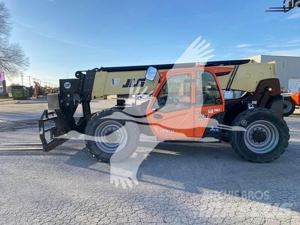 JLG 1255 Teleskopické manipulátory