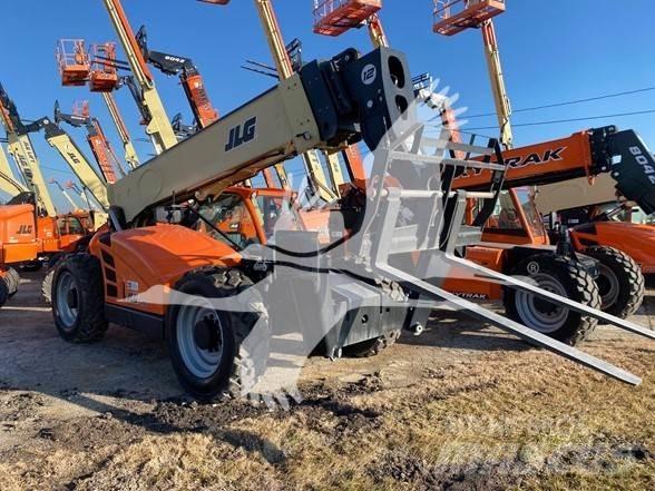 JLG 1255 Teleskopické manipulátory