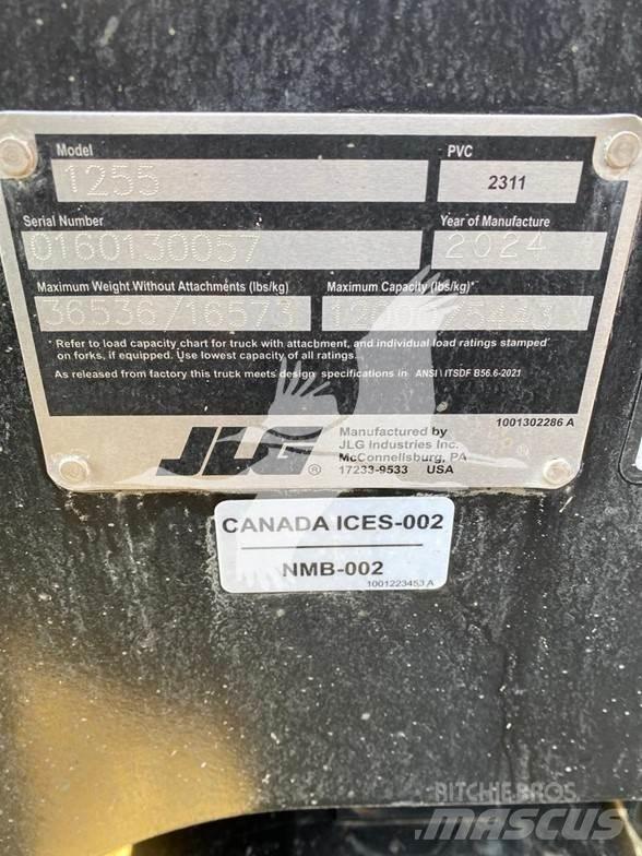 JLG 1255 Teleskopické manipulátory