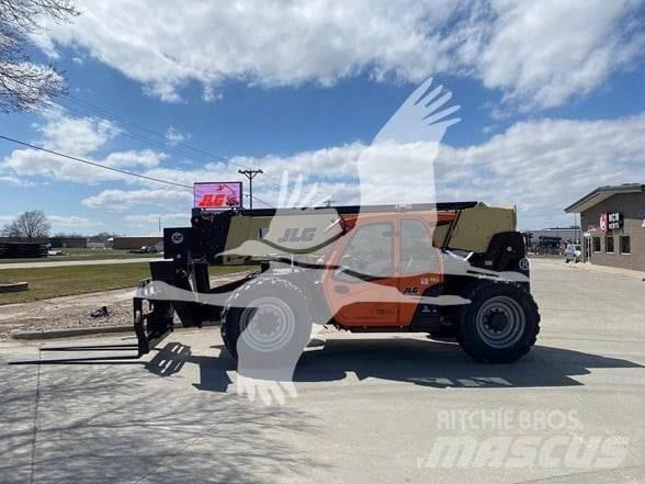 JLG 1255 Teleskopické manipulátory
