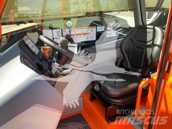 JLG 1255 Teleskopické manipulátory