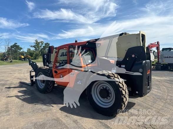 JLG 1255 Teleskopické manipulátory