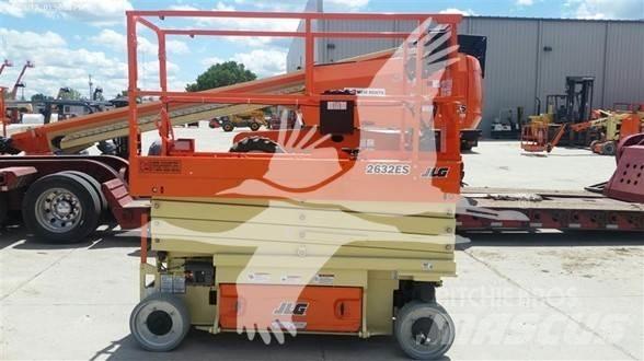 JLG 2632ES Nožnicové zdvíhacie plošiny