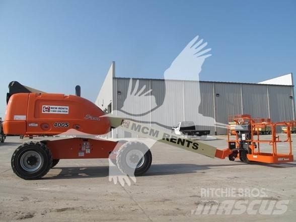 JLG 400S Teleskopické plošiny