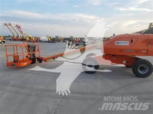 JLG 400S Teleskopické plošiny