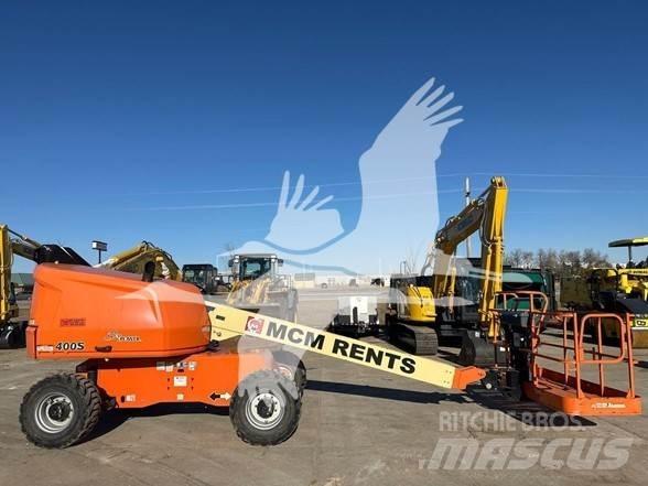 JLG 400S Teleskopické plošiny