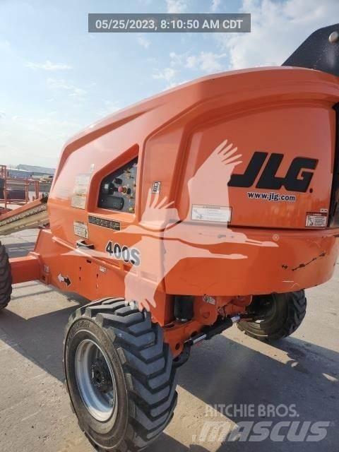 JLG 400S Teleskopické plošiny