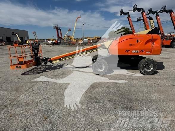 JLG 400S Teleskopické plošiny