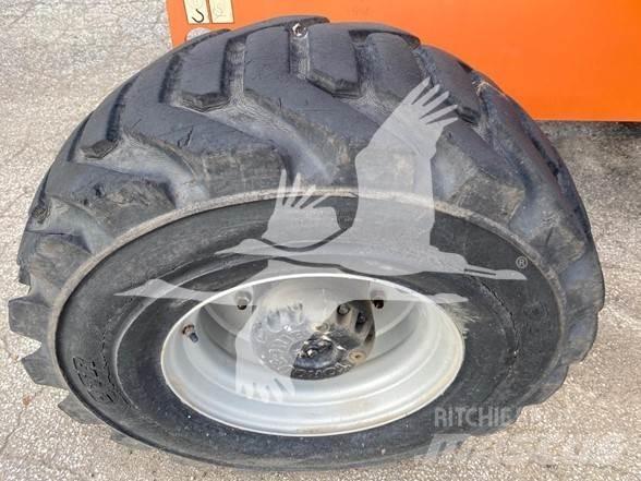 JLG 400S Teleskopické plošiny