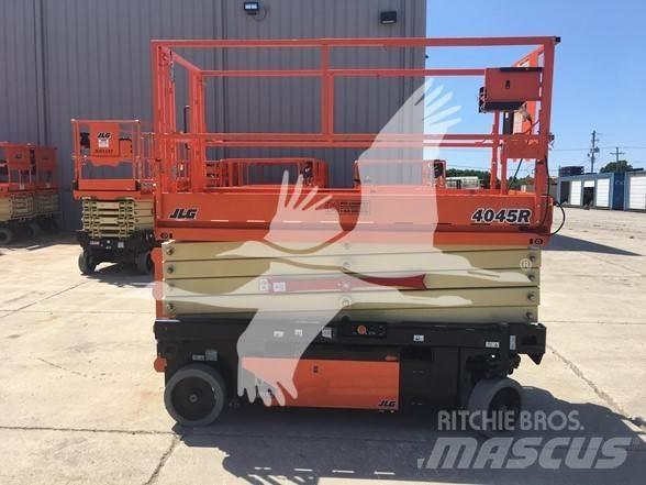 JLG 4045R Nožnicové zdvíhacie plošiny