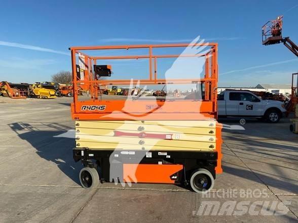 JLG 4045R Nožnicové zdvíhacie plošiny