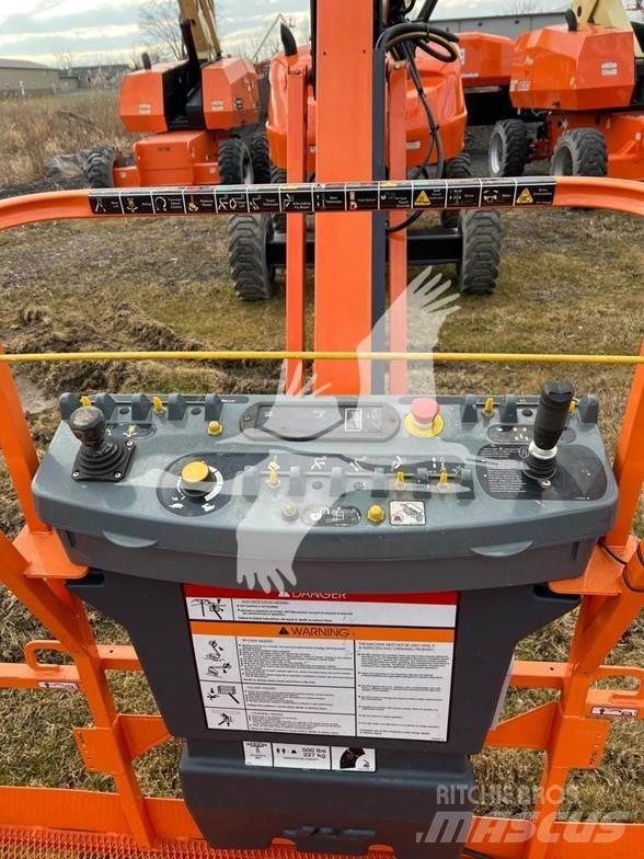 JLG 460SJ Teleskopické plošiny