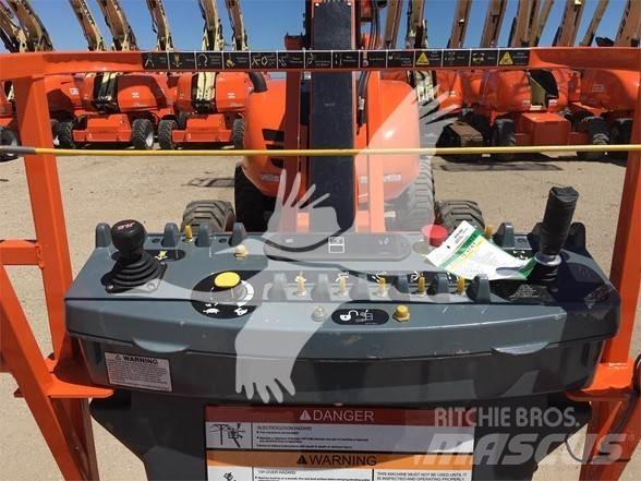 JLG 600AJ Kĺbové plošiny