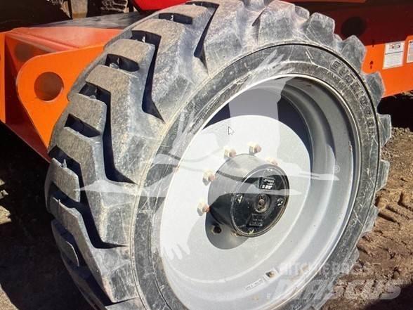 JLG 600AJ Kĺbové plošiny