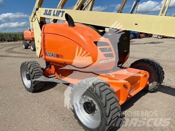 JLG 600AJ Kĺbové plošiny