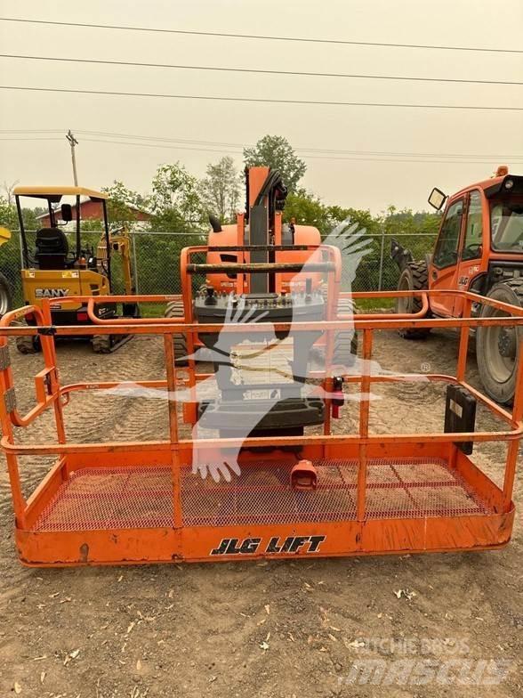JLG 600AJ Kĺbové plošiny