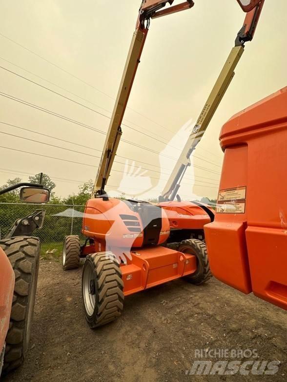 JLG 600AJ Kĺbové plošiny
