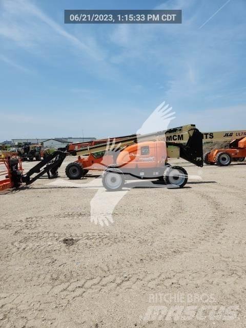 JLG 600AJ Kĺbové plošiny