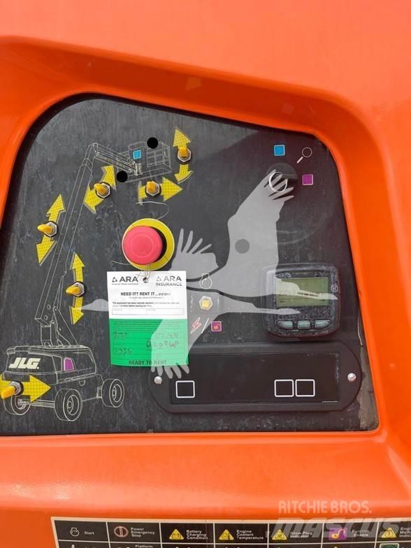 JLG 660SJ Teleskopické plošiny