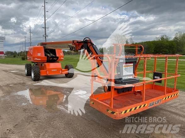 JLG 660SJ Teleskopické plošiny