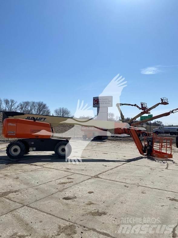 JLG 660SJ Teleskopické plošiny