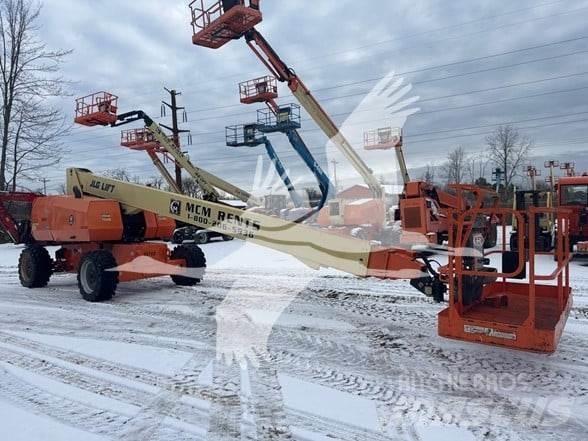 JLG 800S Teleskopické plošiny