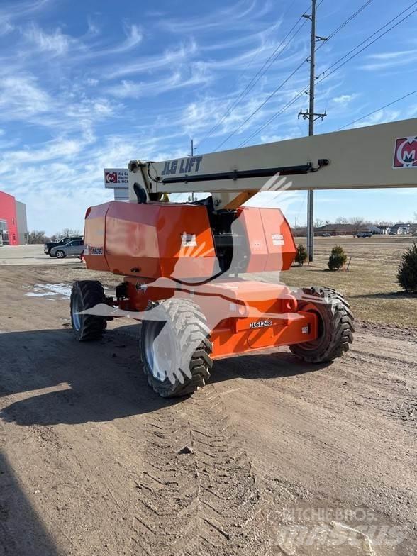 JLG 860SJ Teleskopické plošiny