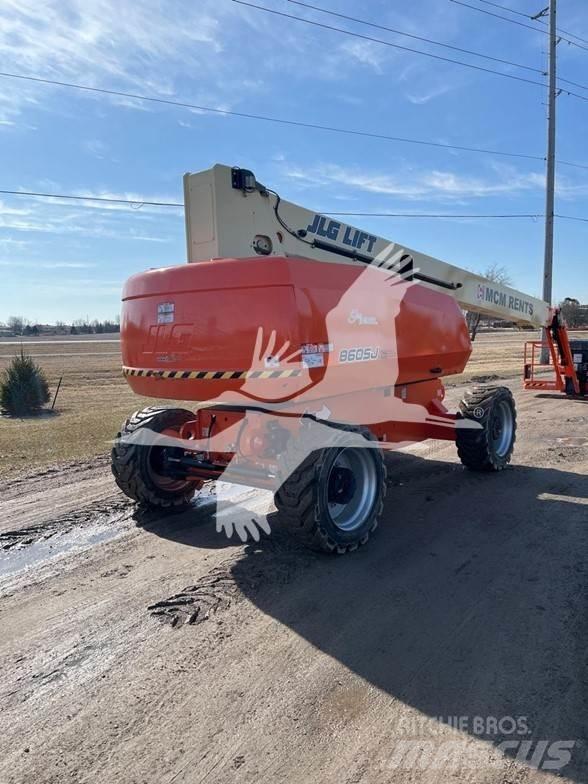 JLG 860SJ Teleskopické plošiny