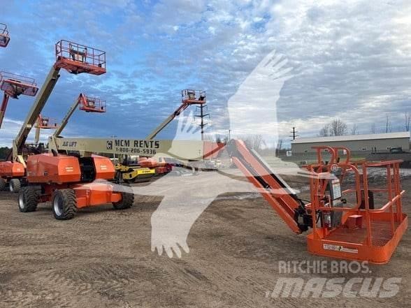 JLG 860SJ Teleskopické plošiny