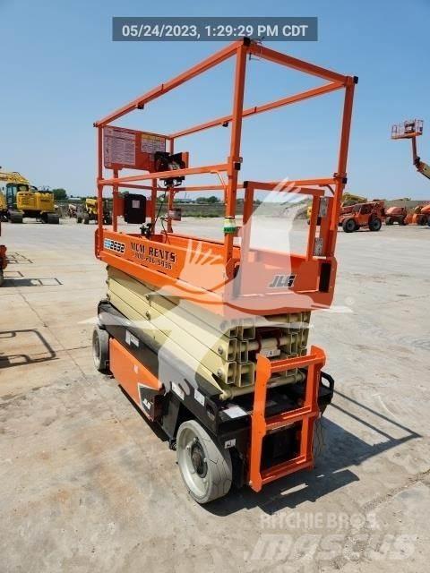 JLG ES2632 Nožnicové zdvíhacie plošiny