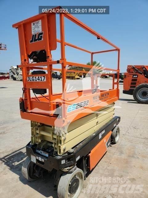 JLG ES2632 Nožnicové zdvíhacie plošiny