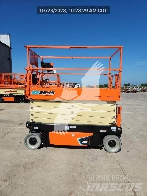 JLG ES3246 Nožnicové zdvíhacie plošiny