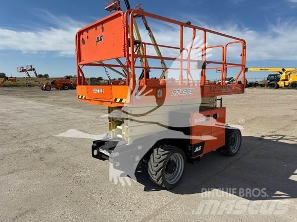 JLG RT3369 Nožnicové zdvíhacie plošiny