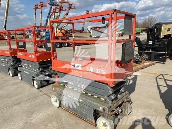 SkyJack SJ3219 Nožnicové zdvíhacie plošiny