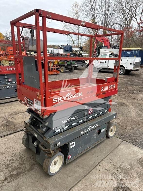 SkyJack SJ3219 Nožnicové zdvíhacie plošiny