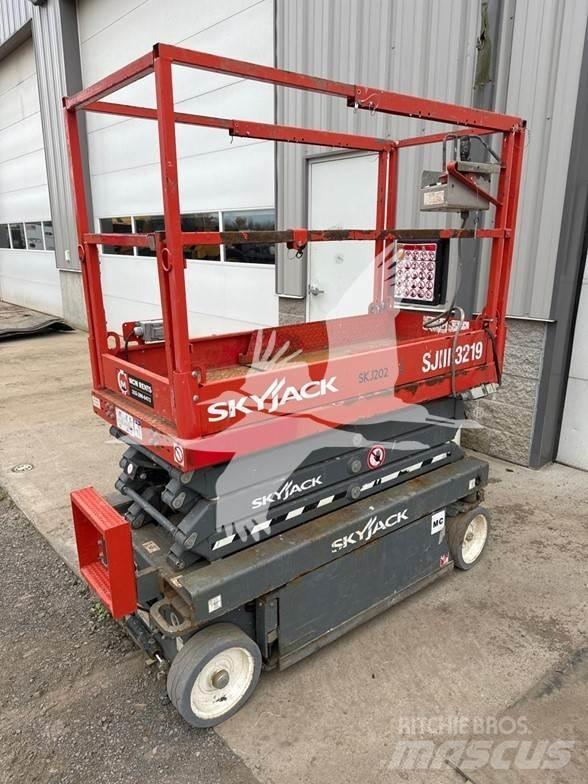 SkyJack SJ3219 Nožnicové zdvíhacie plošiny