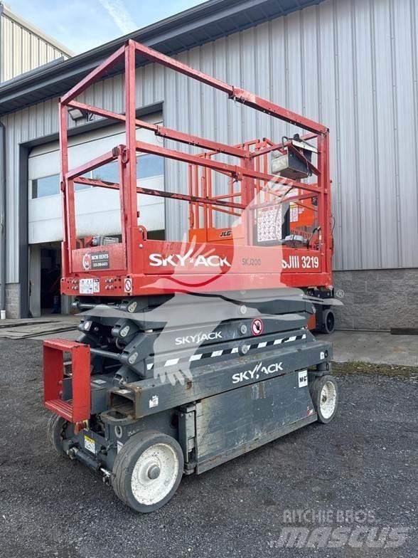 SkyJack SJ3219 Nožnicové zdvíhacie plošiny