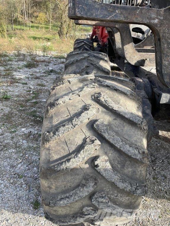 Komatsu 860.4 Lesné traktory