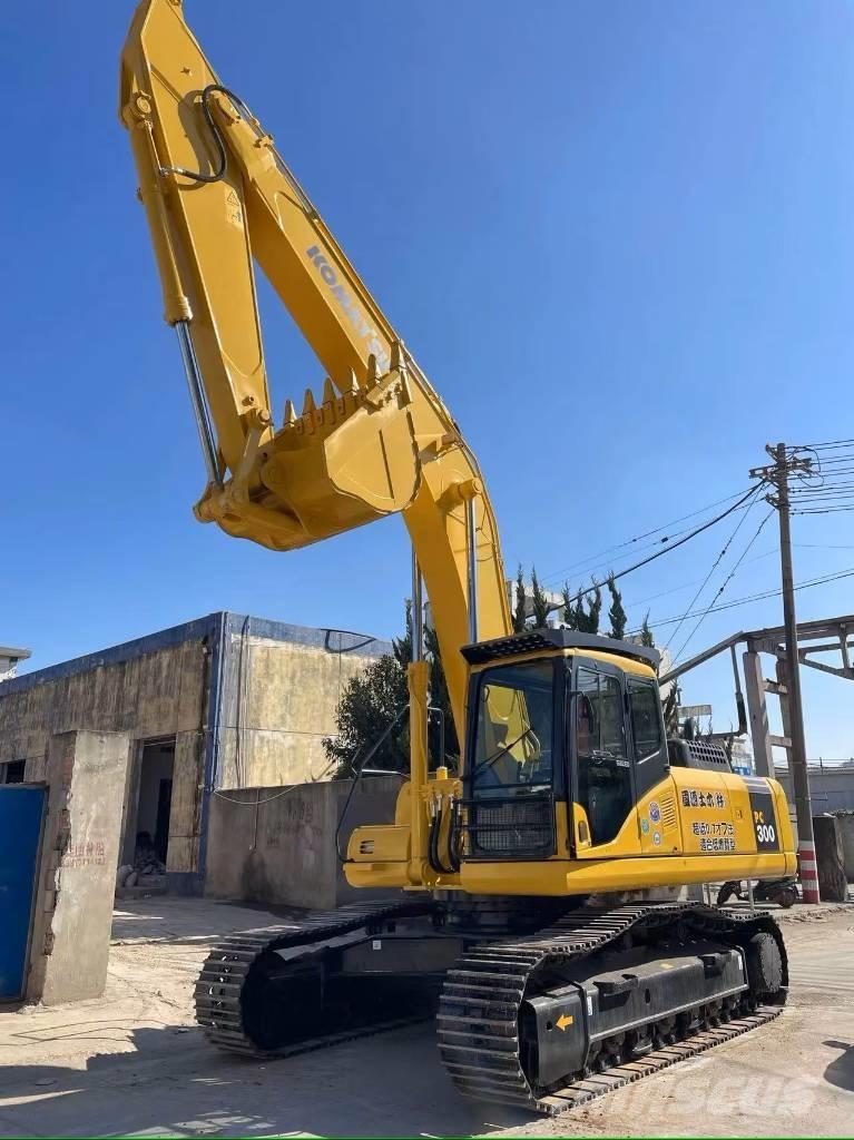 Komatsu PC300-7 Pásové rýpadlá